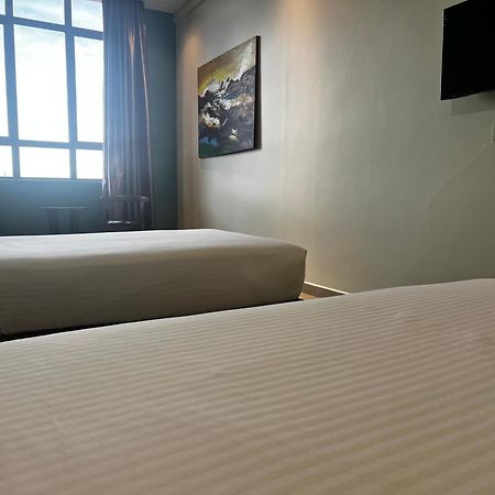 Sin Lien Hotel Kluang Esterno foto